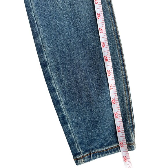 Free People Women’s Mid Rise Classic Straight Leg Jeans Blue Medium Wash Size 27 - Picture 10 of 16